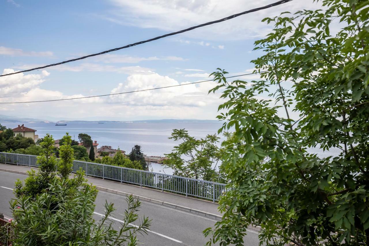 Duplex Apartment Lucia Rijeka Luaran gambar